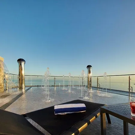 Las Arenas Suites Hotell Benalmádena