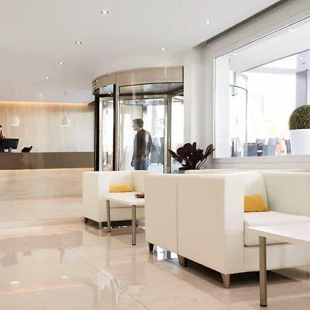 Hotell Las Arenas Suites 4*