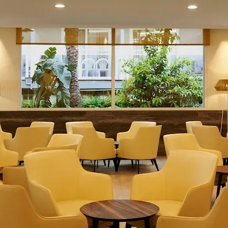 Las Arenas Suites 4*